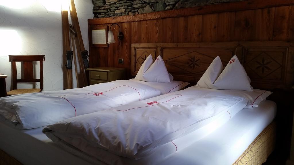 Eco Chalet Maison Dominique Challand-Saint-Anselme Luaran gambar