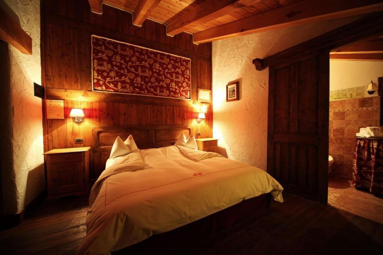 Eco Chalet Maison Dominique Challand-Saint-Anselme Luaran gambar