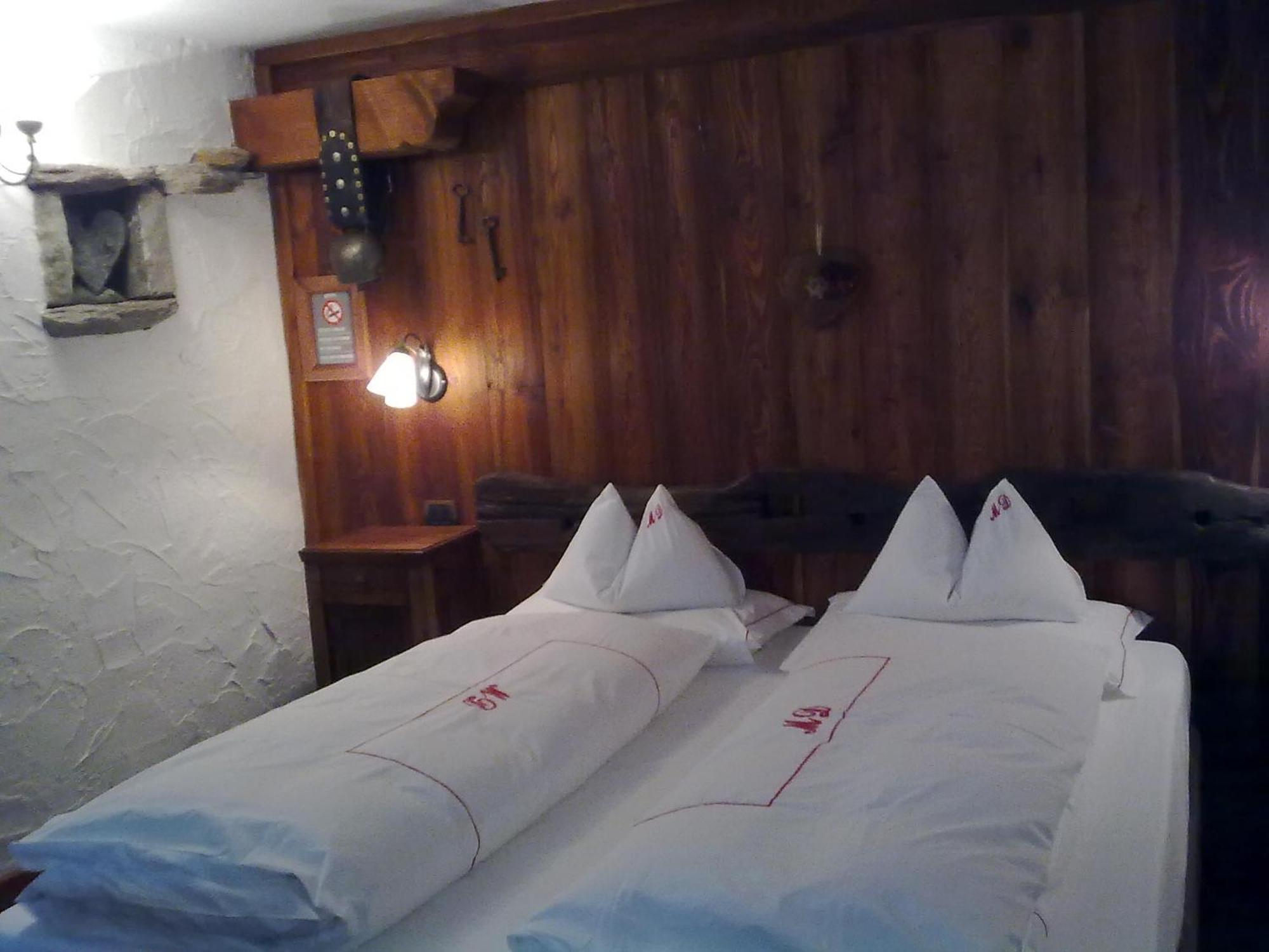 Eco Chalet Maison Dominique Challand-Saint-Anselme Luaran gambar